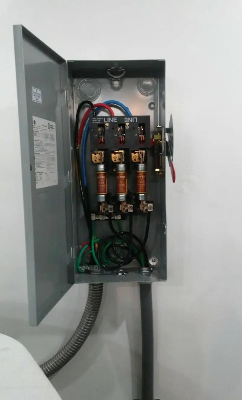 Three-phase disconnect switch installed for Electrical Wiring & Rewiring in Towamensing